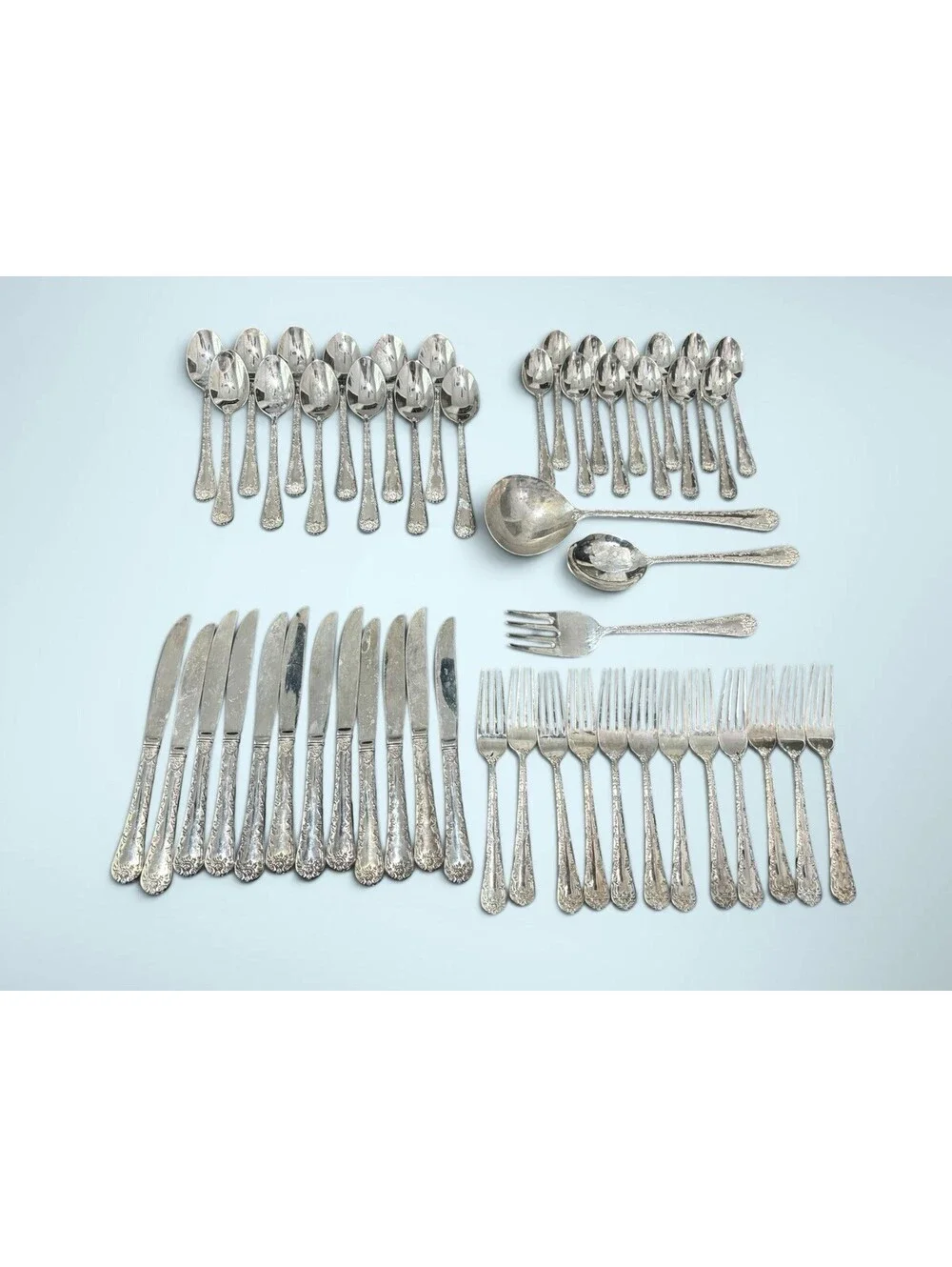 WM Rogers Enchanted Rose Silverplated Flatware Silverware 51pc Set Fair Cond.